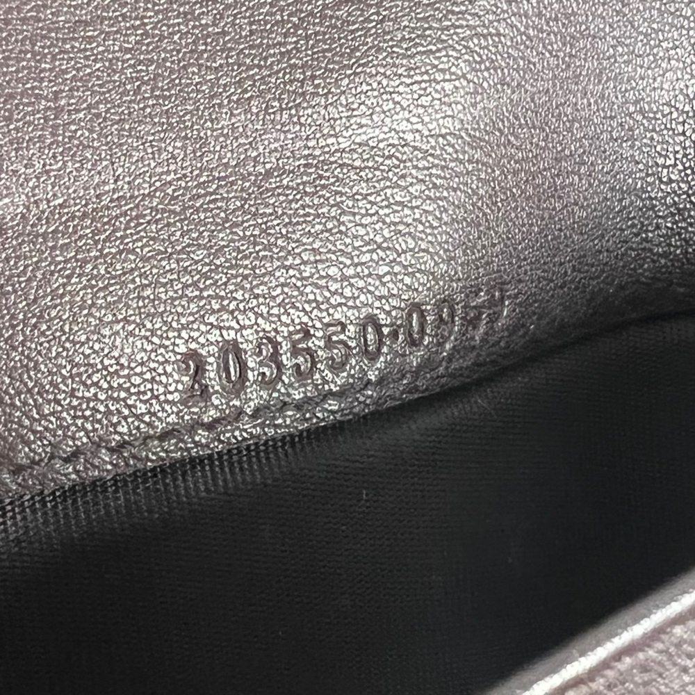 Gucci Black Wallet with Gold Heart Detail - Picture 5 of 9